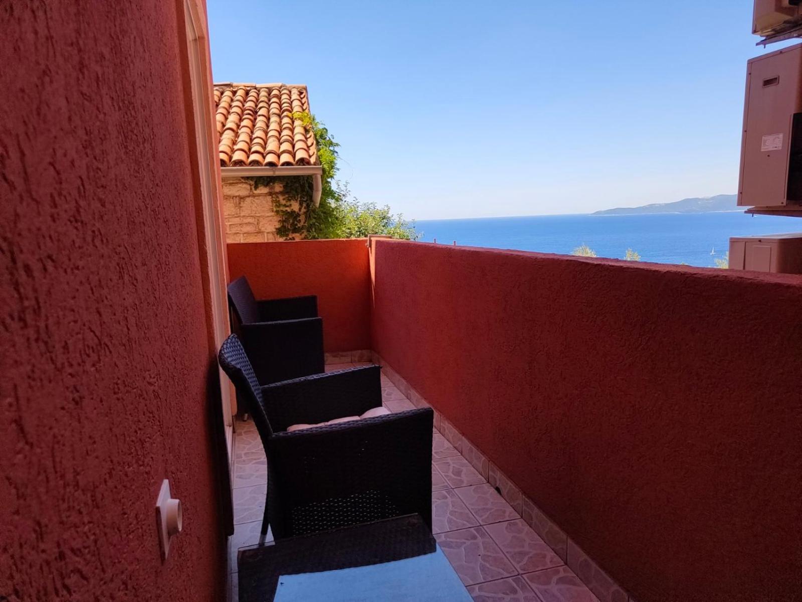 Apartments Drobni Pijesak Petrovac na moru Zimmer foto