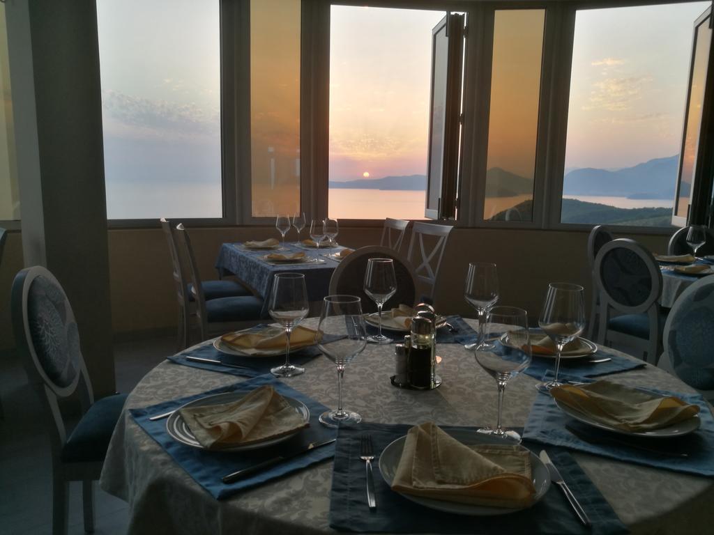 Apartments Drobni Pijesak Petrovac na moru Exterior foto